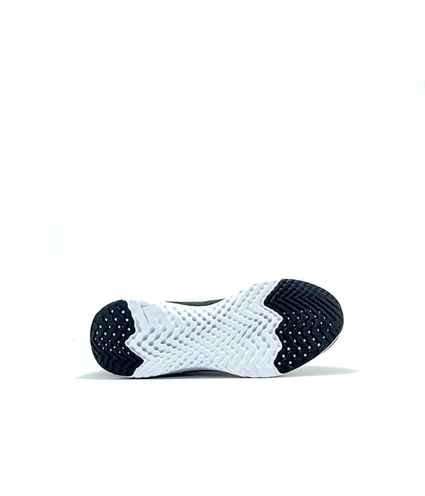 Black and White Air Pace up Running Shoes for Men